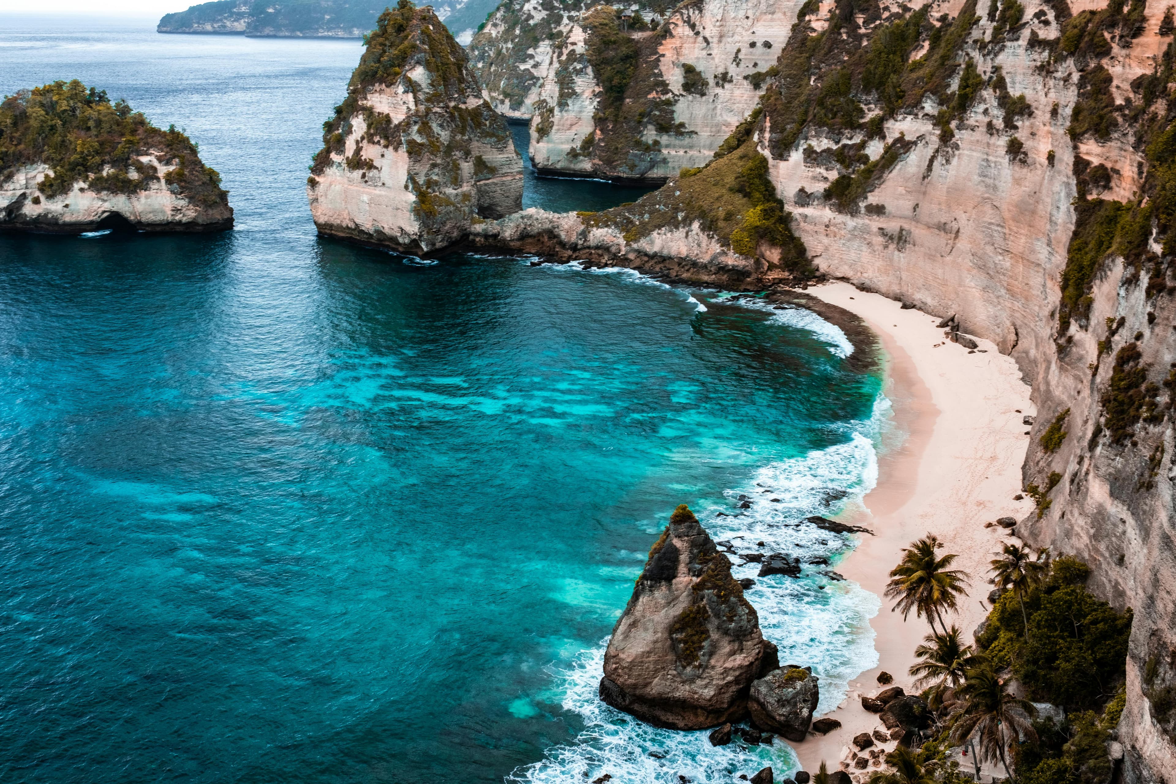Kelingking Beach