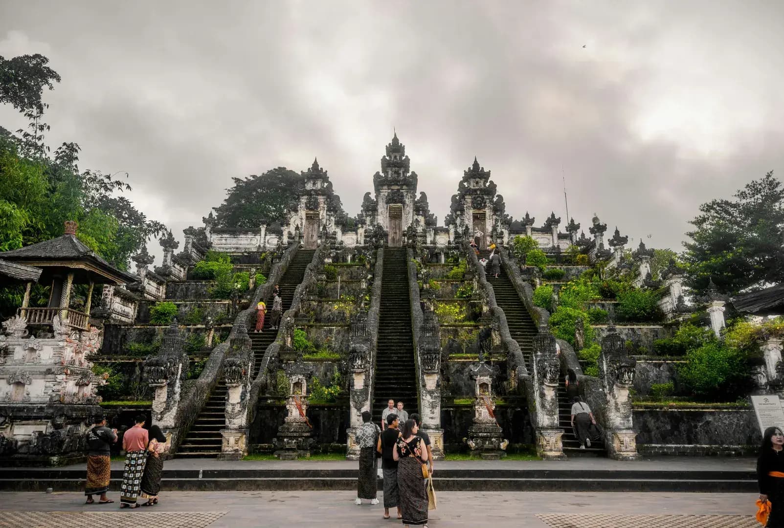 Pura Penataran Agung